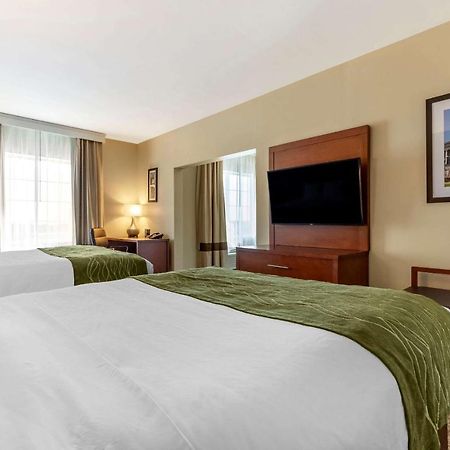 Comfort Inn&Suites Orangeburg Bagian luar foto